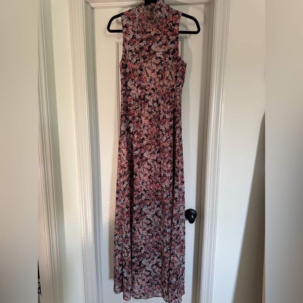 BCBG floral sleeveless Maxi Dress
